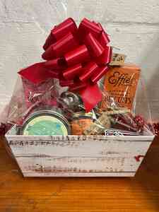 Tea Time Basket