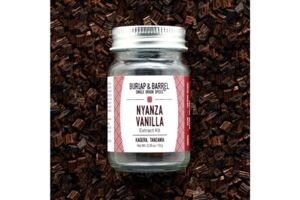 Burlap & Barrel Nyanza Vanilla Extract Kit