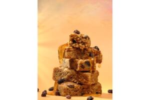 Cloudy Lane Oatmeal Raisin Breakfast Bar